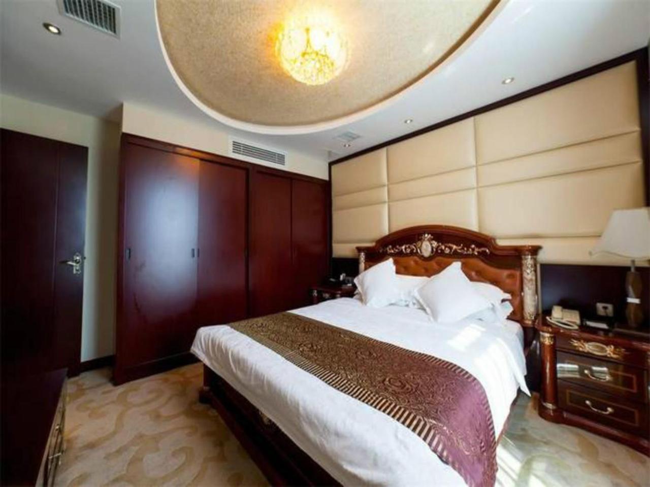 Grand Noble Hotel Csingtöcsen Kültér fotó